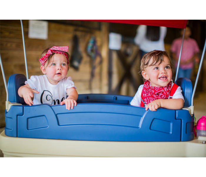 Welker Twins First Bday Page 8