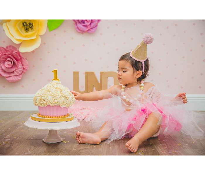 Smash the cake Emma Page 3