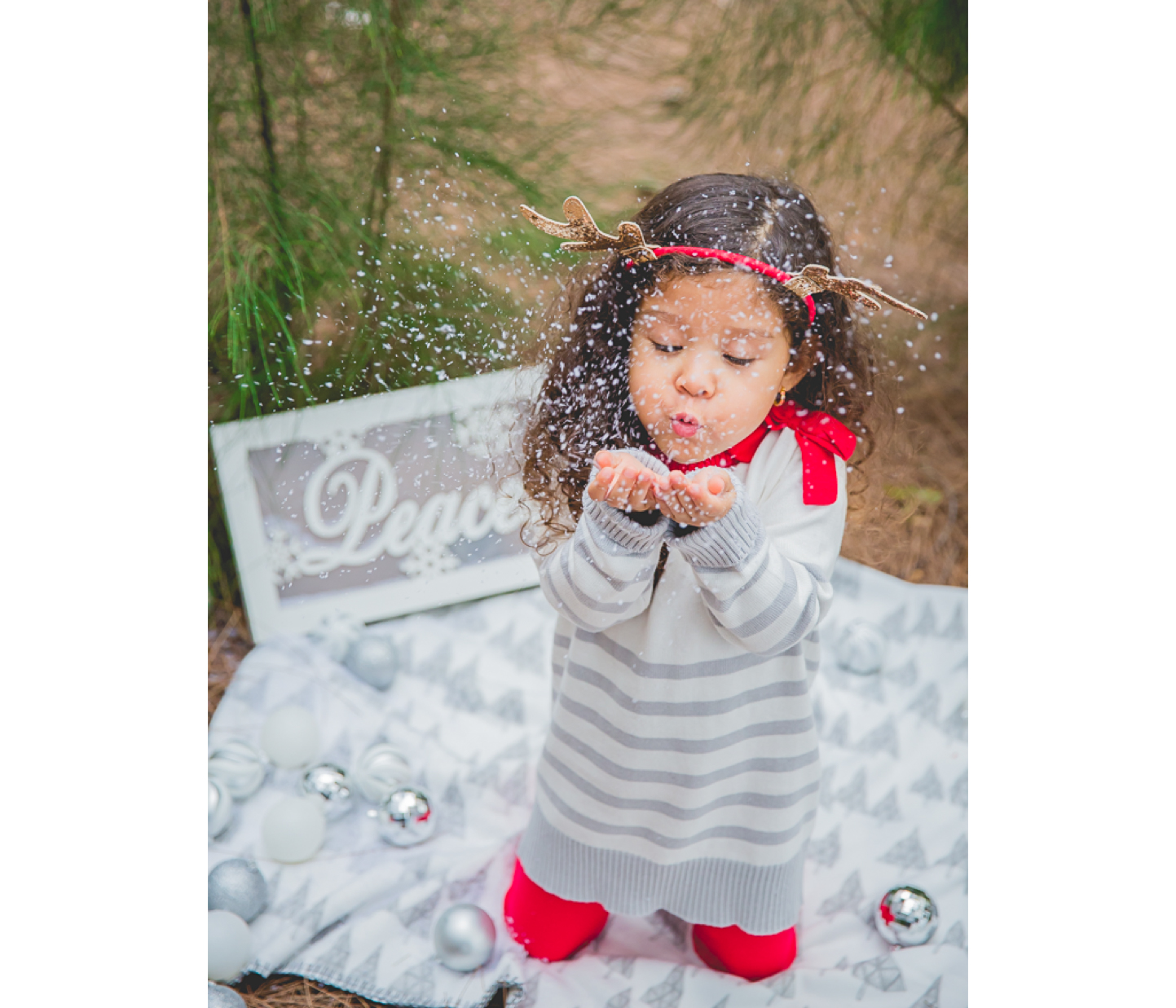 Valeria y Miranda en Navidad Page 12